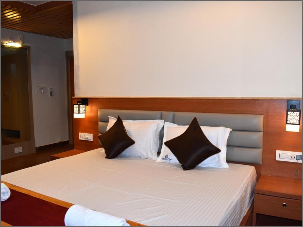 Subarnarekha Inn Jhargram Екстер'єр фото